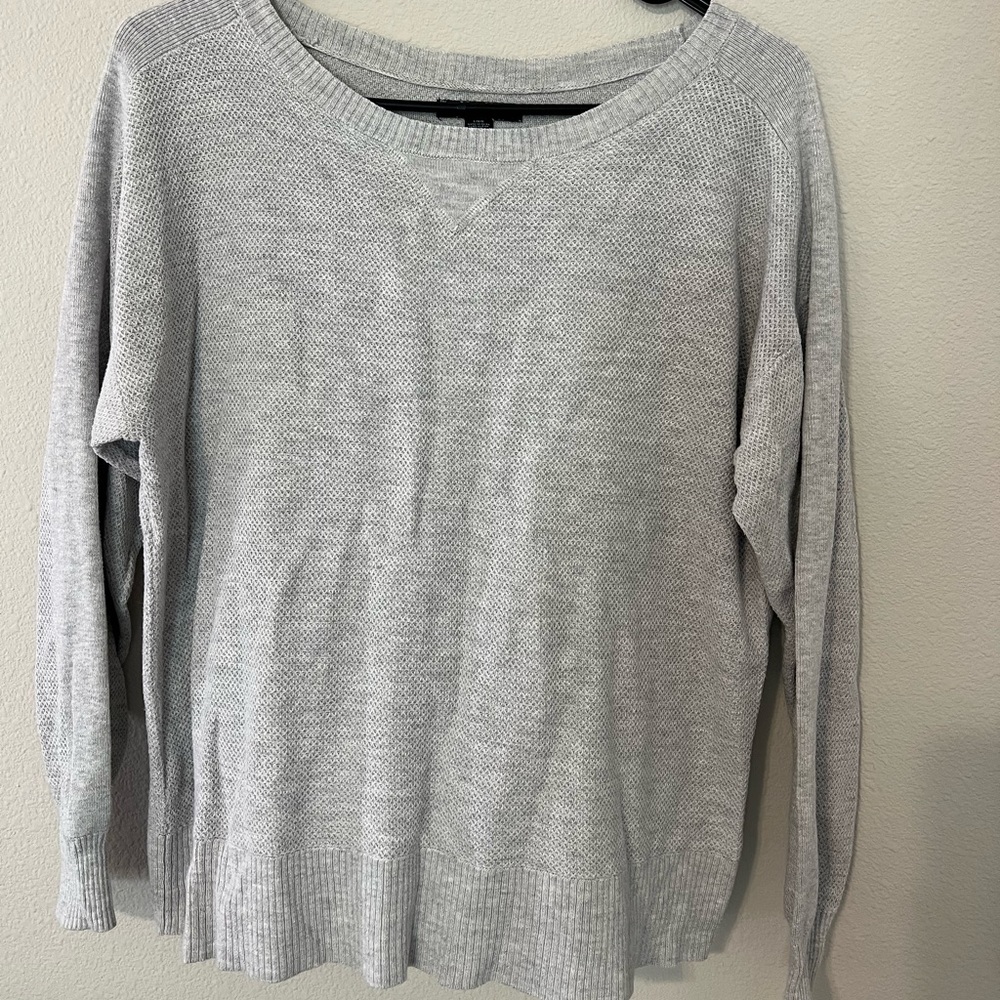 AE sweater